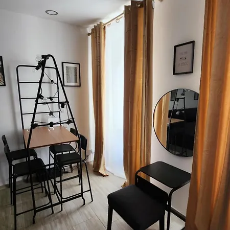 Centrum Divadelni * 카를로비바리