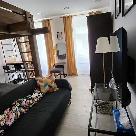 Centrum Divadelni 카를로비바리