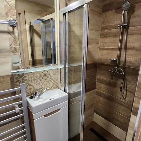 Centrum Divadelni * 카를로비바리